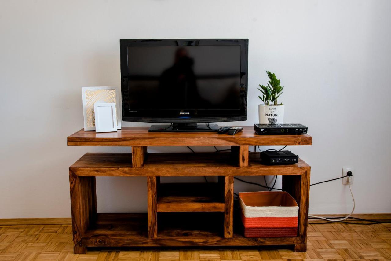 מוסטר Apartment Mak מראה חיצוני תמונה